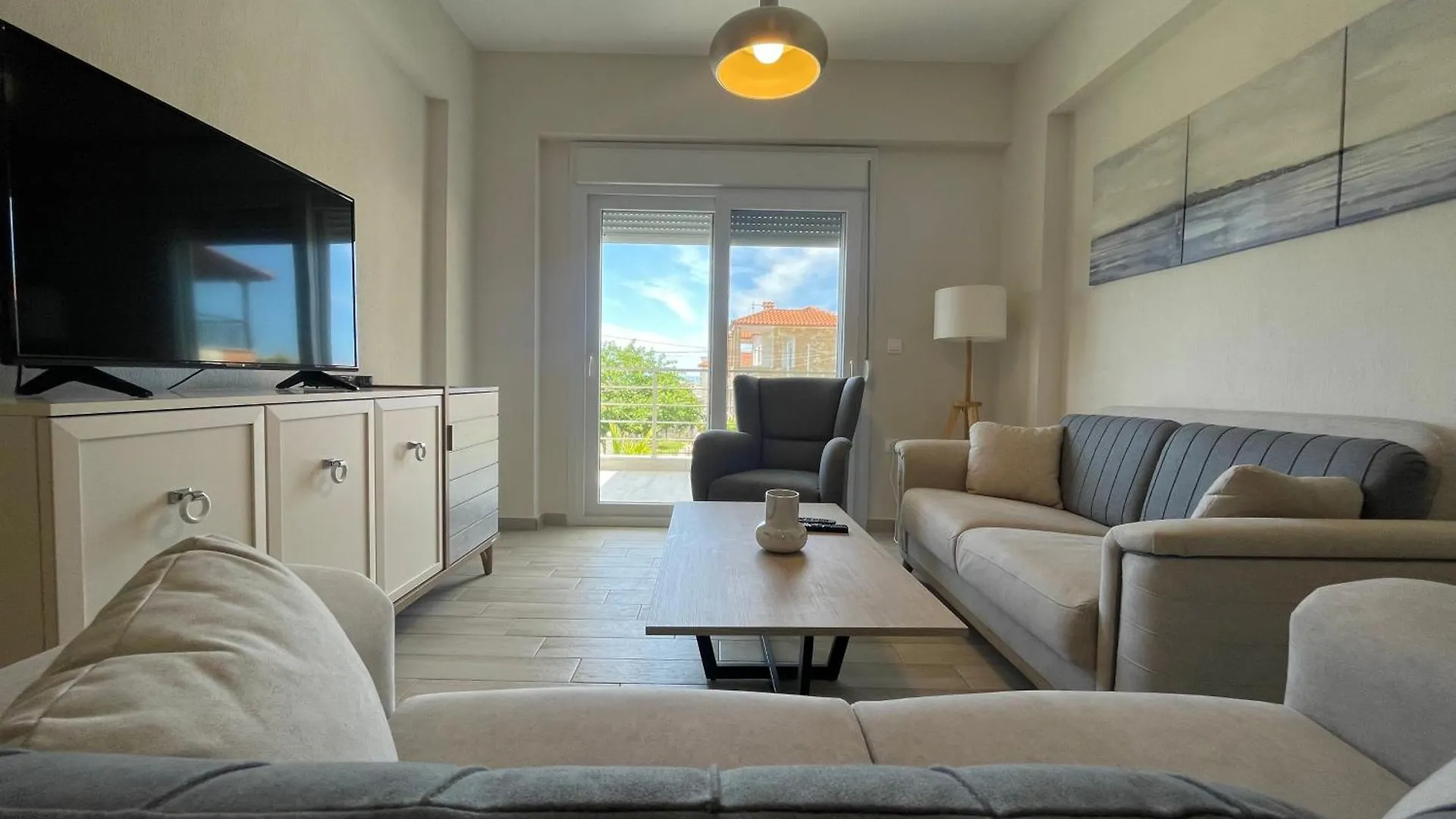 Niki Mare Luxury Apartments & Villa Nikiti